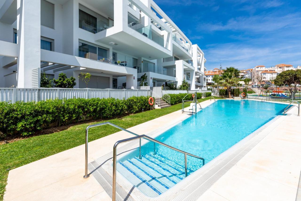 Wintowinrentals Whitestones Amazing Apartment Торремолинос Экстерьер фото